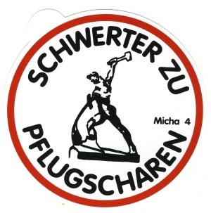 Schwerter zu Pflugscharen (Aufkleber)